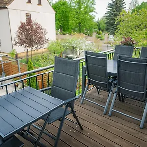 Apartment 90 Qm Wohnung, Klima In Den Schlafzimmern, 3 Zimmer, Balkon & Grosse Kueche - In Seenaehe, Schnell In Der Stadt, Leipzig
